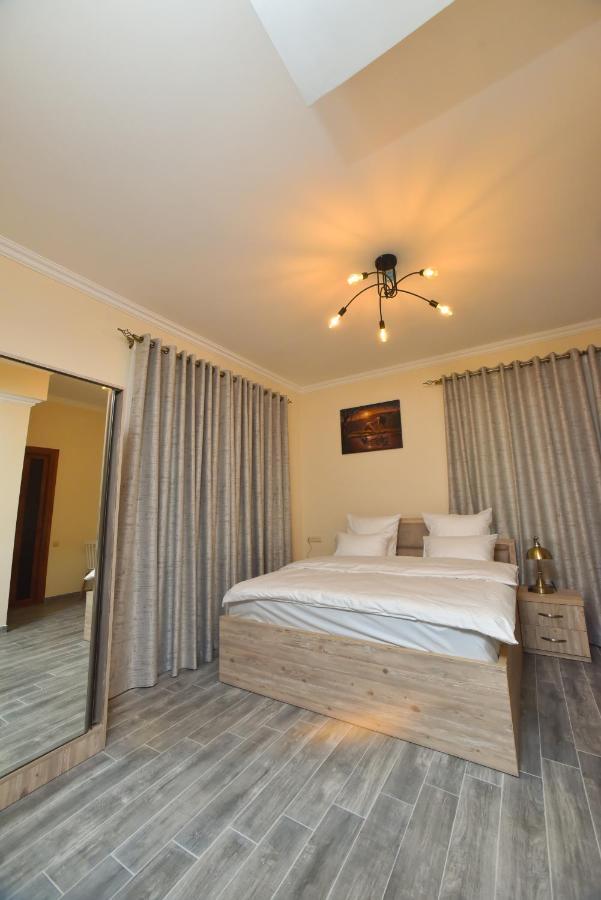 Altunyan Hotel Yerevan Exterior foto
